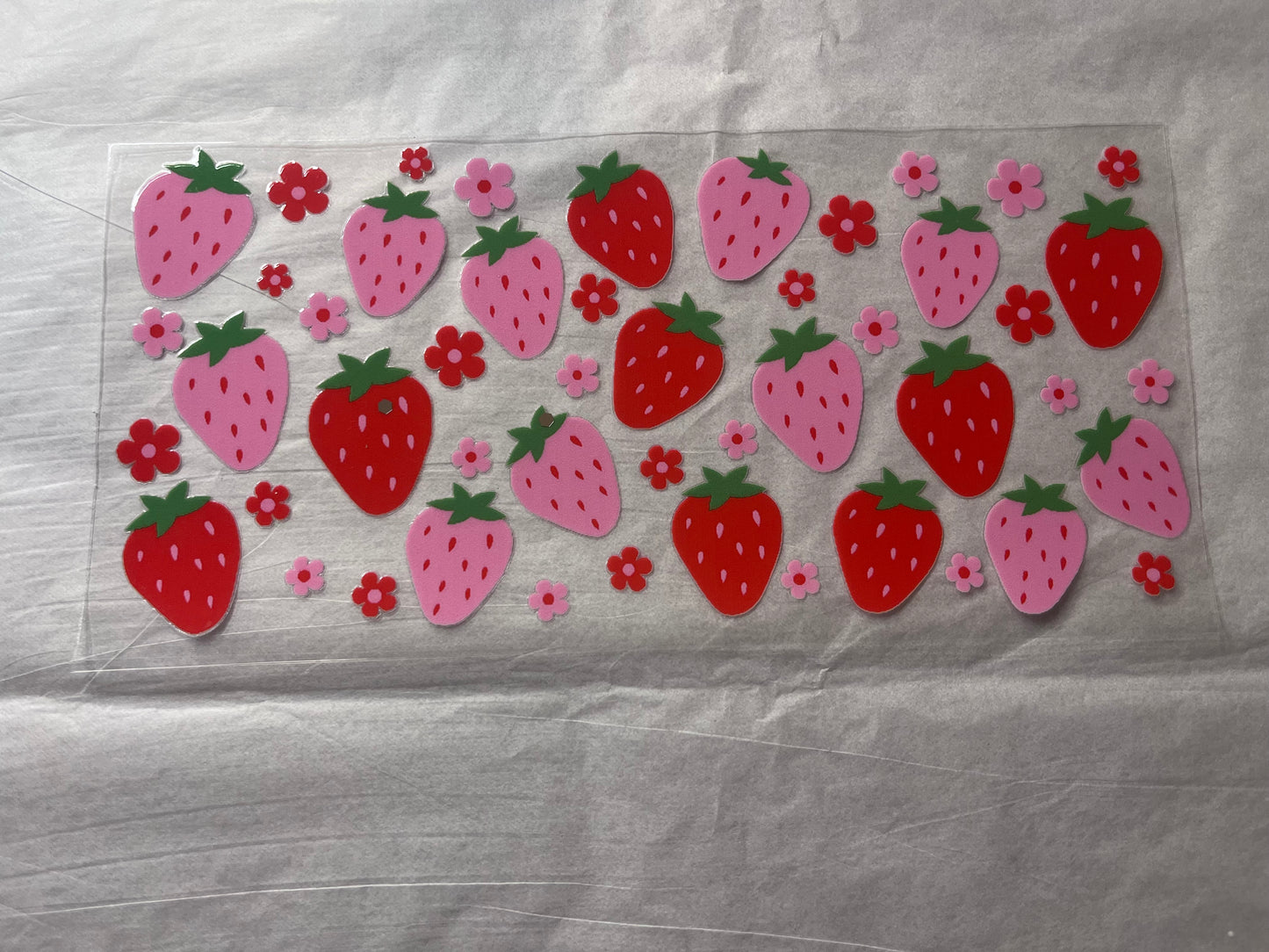 (12) pink&red strawberries