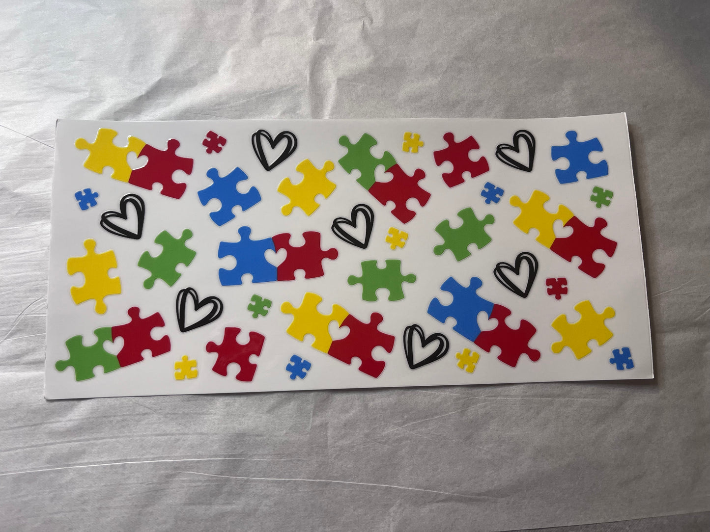 (03) Autism p.p & hearts decal
