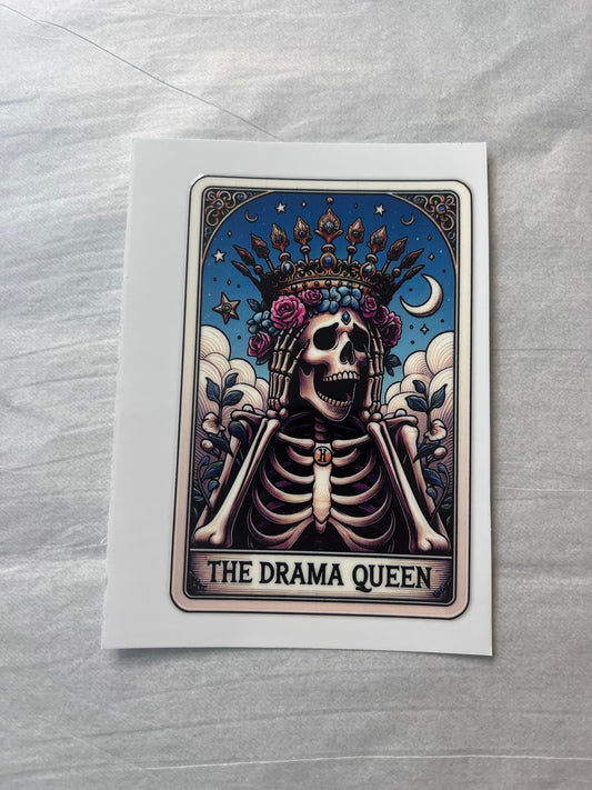 (T4) The drama queen 1